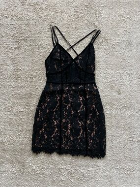 Tobi Black Lace Dress with Peach Lining